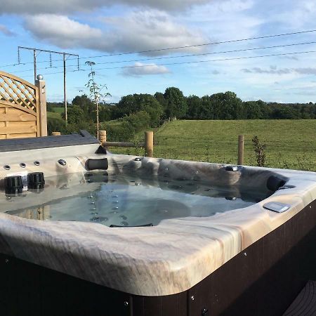 مبيت وإفطار أوماغ Arvalee Retreat With Outdoor Hottub المظهر الخارجي الصورة